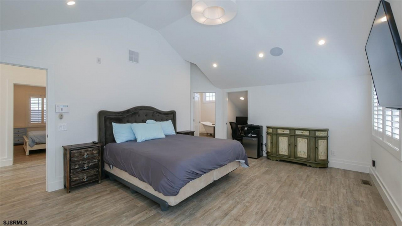 106 Portland, Ventnor, New Jersey 08406, 6 Bedrooms Bedrooms, 12 Rooms Rooms,5 BathroomsBathrooms,Residential,For Sale,Portland,540304