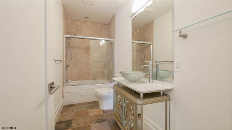 106 Portland, Ventnor, New Jersey 08406, 6 Bedrooms Bedrooms, 12 Rooms Rooms,5 BathroomsBathrooms,Residential,For Sale,Portland,540304