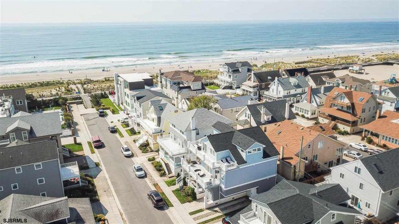 106 Portland, Ventnor, New Jersey 08406, 6 Bedrooms Bedrooms, 12 Rooms Rooms,5 BathroomsBathrooms,Residential,For Sale,Portland,540304