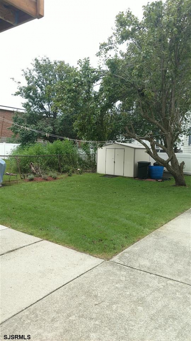 14 Madison, New Jersey 08402, 3 Bedrooms Bedrooms, 5 Rooms Rooms,1 BathroomBathrooms,Rental non-commercial,For Sale,Madison,540328