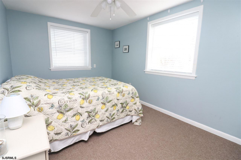 14 Madison, New Jersey 08402, 3 Bedrooms Bedrooms, 5 Rooms Rooms,1 BathroomBathrooms,Rental non-commercial,For Sale,Madison,540328