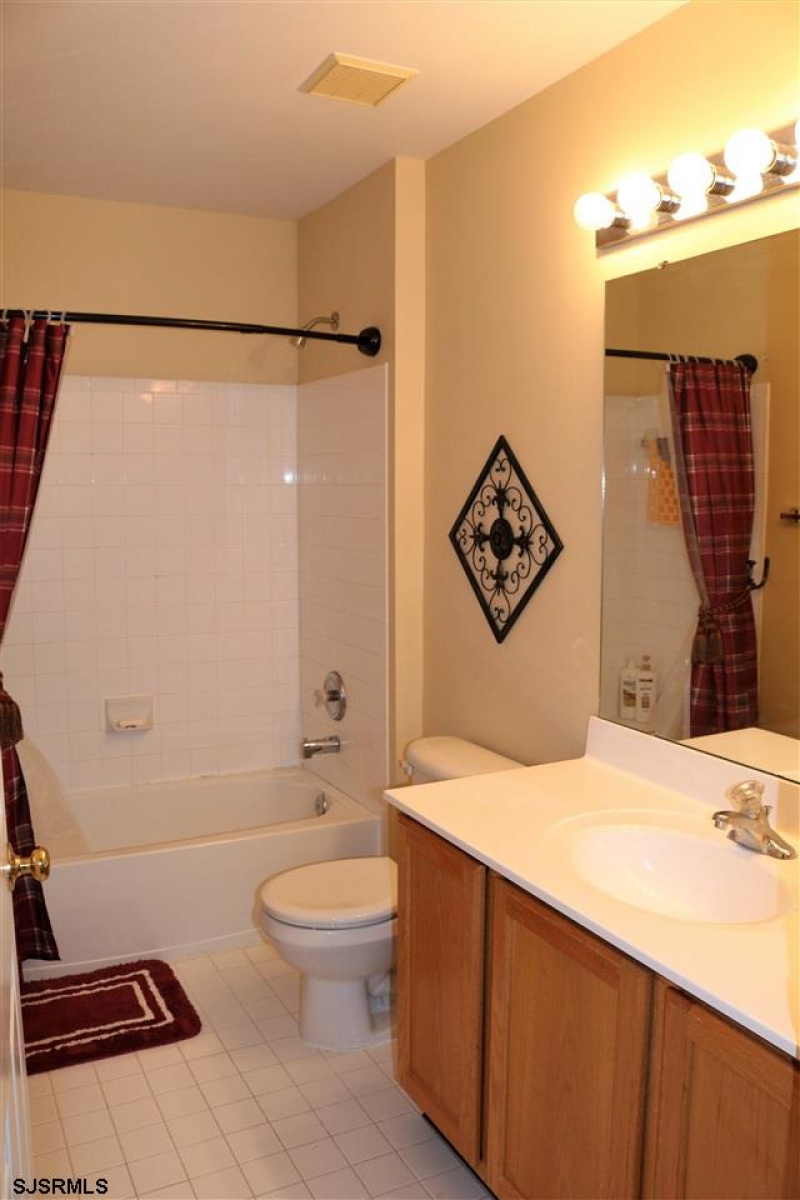 78 Marshall Drive, Egg Harbor Township, New Jersey 08234, 4 Bedrooms Bedrooms, 9 Rooms Rooms,3 BathroomsBathrooms,Residential,For Sale,Marshall Drive,540307