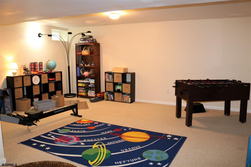 78 Marshall Drive, Egg Harbor Township, New Jersey 08234, 4 Bedrooms Bedrooms, 9 Rooms Rooms,3 BathroomsBathrooms,Residential,For Sale,Marshall Drive,540307
