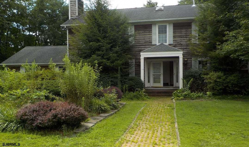 114 Sentry Dr, Bridgeton, New Jersey 08302, 4 Bedrooms Bedrooms, 9 Rooms Rooms,2 BathroomsBathrooms,Residential,For Sale,Sentry Dr,540315
