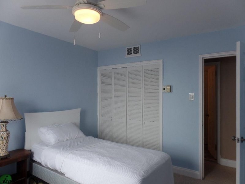 101 Raleigh, Atlantic City, New Jersey 08401, 2 Bedrooms Bedrooms, 5 Rooms Rooms,1 BathroomBathrooms,Condominium,For Sale,Raleigh,540351