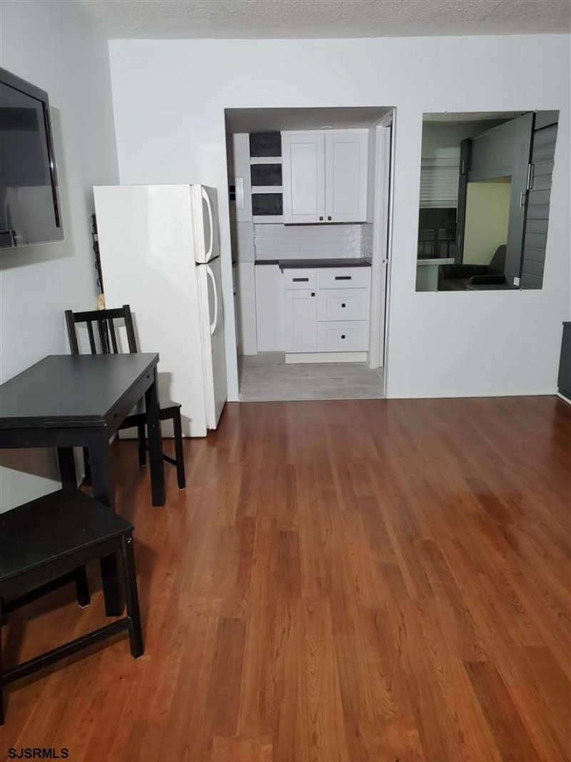 3501 Boardwalk, New Jersey 08401, 3 Rooms Rooms,1 BathroomBathrooms,Rental non-commercial,For Sale,Boardwalk,540345