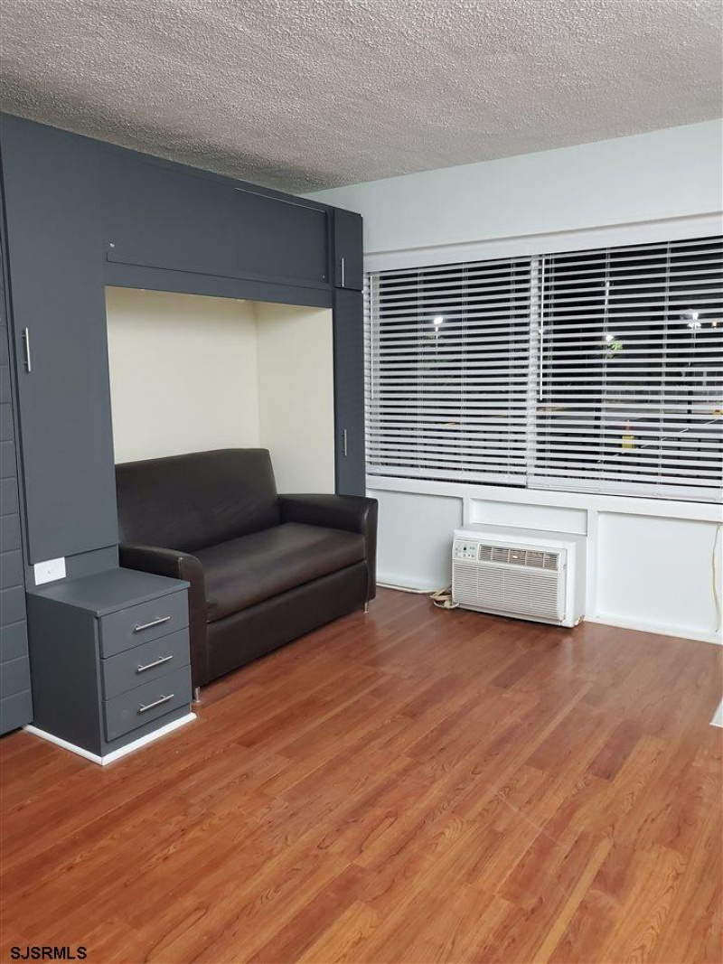 3501 Boardwalk, New Jersey 08401, 3 Rooms Rooms,1 BathroomBathrooms,Rental non-commercial,For Sale,Boardwalk,540345