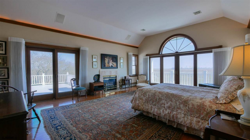 615 Hay, Absecon, New Jersey 08201, 5 Bedrooms Bedrooms, 13 Rooms Rooms,4 BathroomsBathrooms,Residential,For Sale,Hay,540340