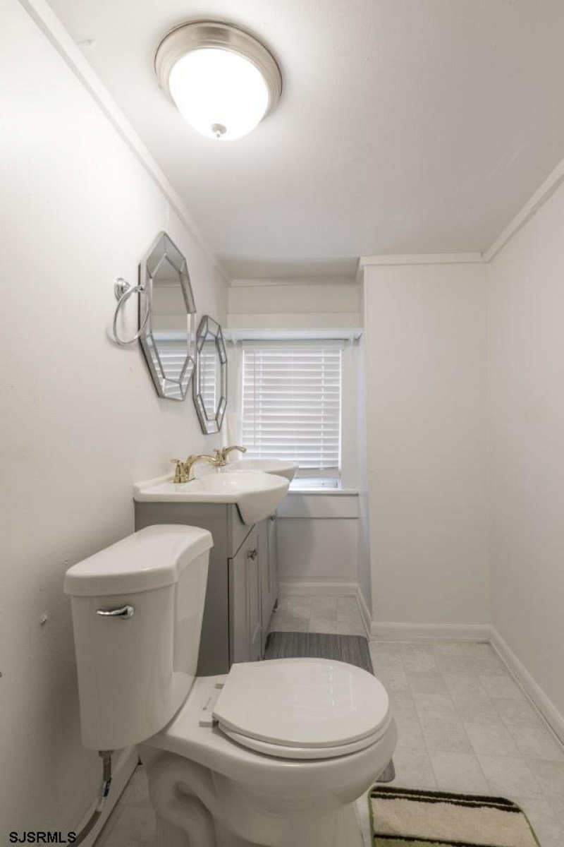 114 Texas, Atlantic City, New Jersey 08401, 3 Bedrooms Bedrooms, 6 Rooms Rooms,1 BathroomBathrooms,Residential,For Sale,Texas,540367