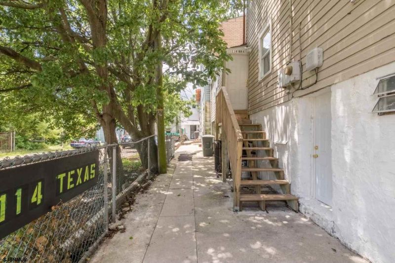 114 Texas, Atlantic City, New Jersey 08401, 3 Bedrooms Bedrooms, 6 Rooms Rooms,1 BathroomBathrooms,Residential,For Sale,Texas,540367