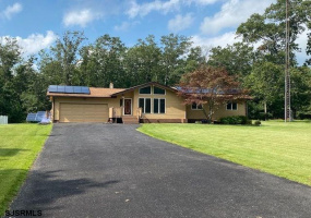 6563 MILLVILLE AVE, Mays Landing, New Jersey 08330, 4 Bedrooms Bedrooms, 8 Rooms Rooms,2 BathroomsBathrooms,Residential,For Sale,MILLVILLE AVE,540476