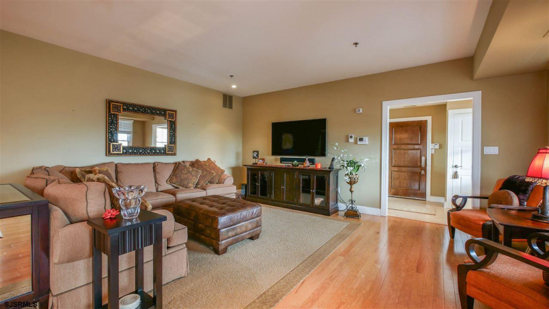 9219 Atlantic, New Jersey 08402, 4 Bedrooms Bedrooms, 9 Rooms Rooms,3 BathroomsBathrooms,Rental non-commercial,For Sale,Atlantic,540522