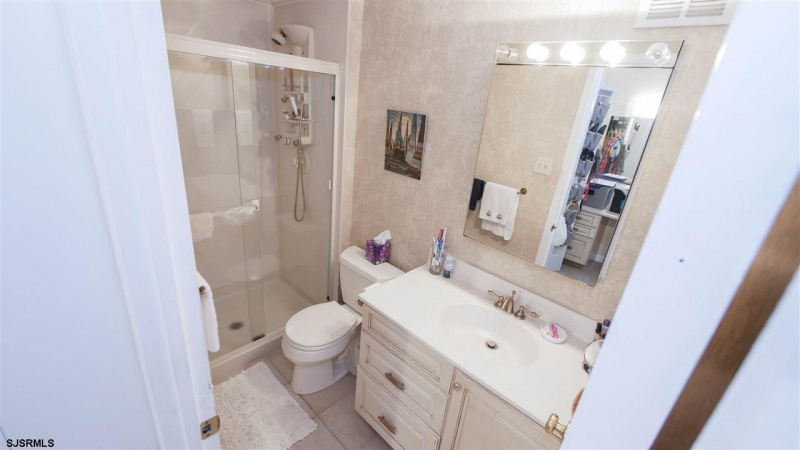 2700 atlantic, Longport, New Jersey 08403, 2 Bedrooms Bedrooms, 5 Rooms Rooms,2 BathroomsBathrooms,Condominium,For Sale,atlantic,540492