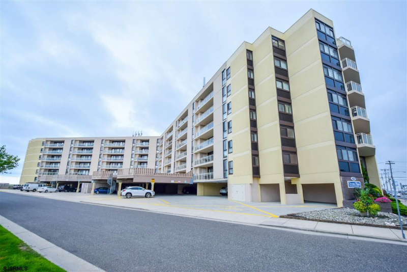 2700 atlantic, Longport, New Jersey 08403, 2 Bedrooms Bedrooms, 5 Rooms Rooms,2 BathroomsBathrooms,Condominium,For Sale,atlantic,540492