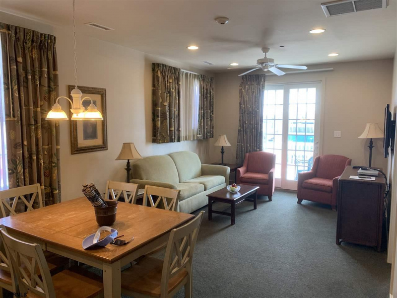 1001 Little Atlantic, Ocean City, New Jersey 08226, 2 Bedrooms Bedrooms, 4 Rooms Rooms,2 BathroomsBathrooms,Condominium,For Sale,Little Atlantic,540516