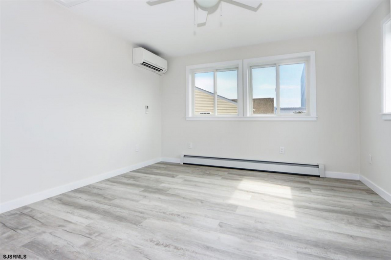 129 Massachusetts, Atlantic City, New Jersey 08401, 3 Bedrooms Bedrooms, 6 Rooms Rooms,2 BathroomsBathrooms,Residential,For Sale,Massachusetts,540557