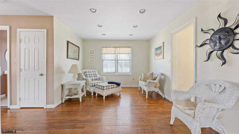 102 Forget Me Not, Wildwood Crest, New Jersey 08260-1278, 5 Bedrooms Bedrooms, 11 Rooms Rooms,4 BathroomsBathrooms,Residential,For Sale,Forget Me Not,540578
