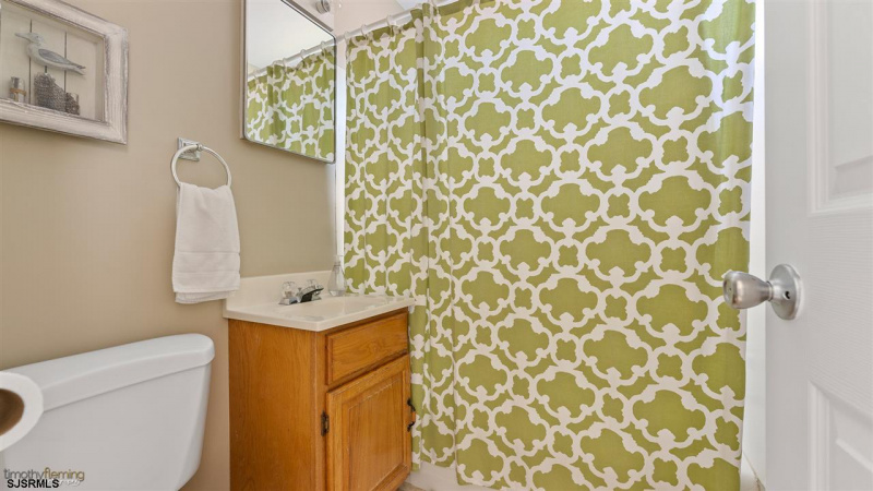 102 Forget Me Not, Wildwood Crest, New Jersey 08260-1278, 5 Bedrooms Bedrooms, 11 Rooms Rooms,4 BathroomsBathrooms,Residential,For Sale,Forget Me Not,540578
