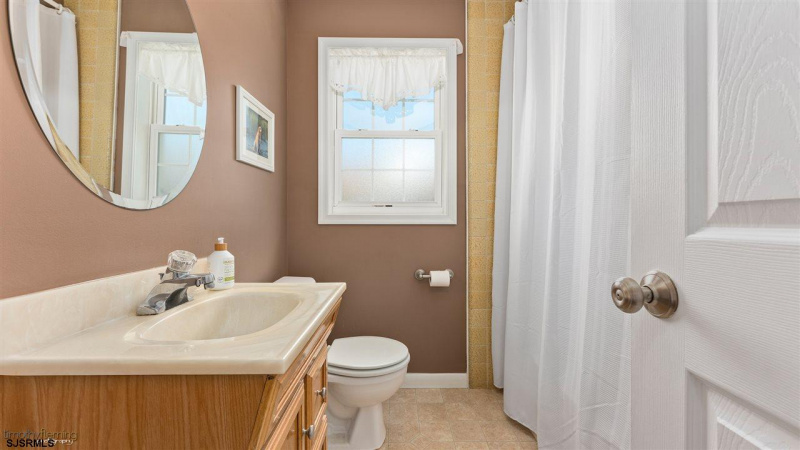 102 Forget Me Not, Wildwood Crest, New Jersey 08260-1278, 5 Bedrooms Bedrooms, 11 Rooms Rooms,4 BathroomsBathrooms,Residential,For Sale,Forget Me Not,540578