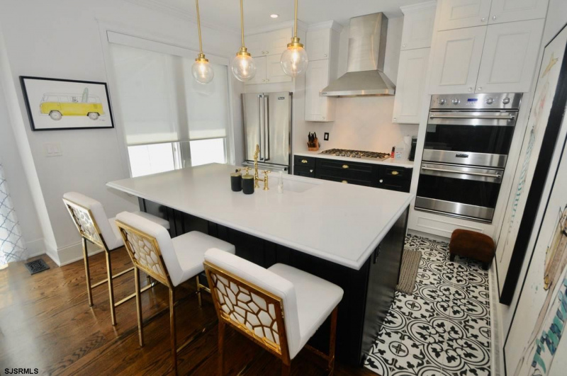 102 Richards, Ventnor, New Jersey 08406, 4 Bedrooms Bedrooms, 13 Rooms Rooms,4 BathroomsBathrooms,Residential,For Sale,Richards,540611