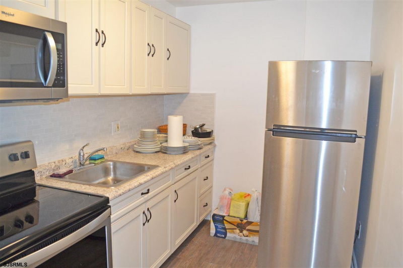 101 Raleigh Ave, Atlantic City, New Jersey 08401, 1 Bedroom Bedrooms, 3 Rooms Rooms,1 BathroomBathrooms,Condominium,For Sale,Raleigh Ave,540568
