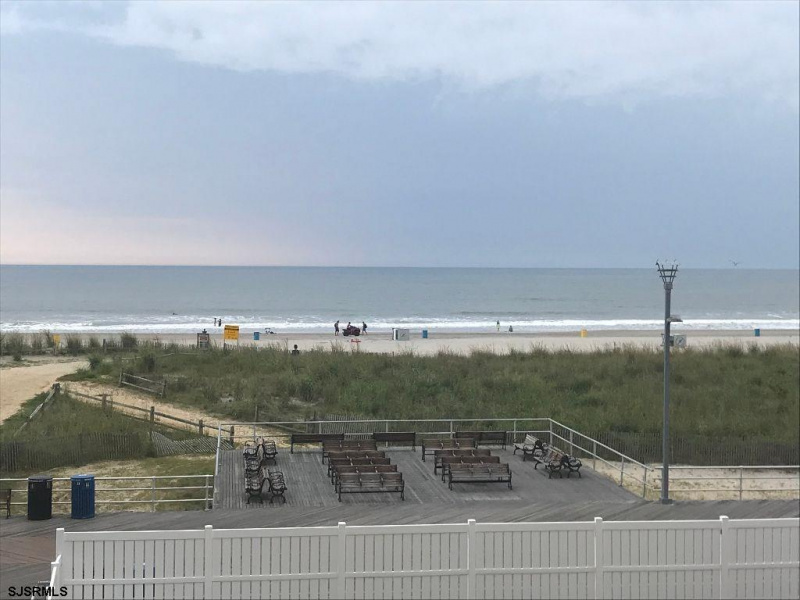108 MONTPELIER AVENUE, Atlantic City, New Jersey 08401, 2 Rooms Rooms,1 BathroomBathrooms,Condominium,For Sale,MONTPELIER AVENUE,540622