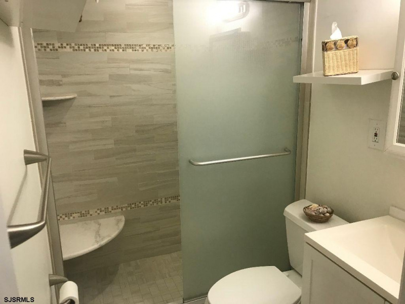 108 MONTPELIER AVENUE, Atlantic City, New Jersey 08401, 2 Rooms Rooms,1 BathroomBathrooms,Condominium,For Sale,MONTPELIER AVENUE,540622