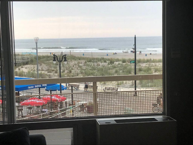 108 MONTPELIER AVENUE, Atlantic City, New Jersey 08401, 2 Rooms Rooms,1 BathroomBathrooms,Condominium,For Sale,MONTPELIER AVENUE,540622