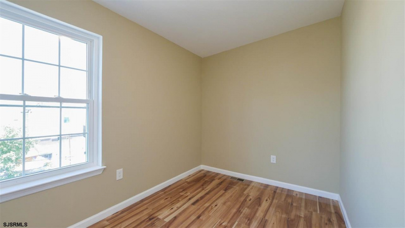 206 Arizona Ave, Atlantic City, New Jersey 08401, 3 Bedrooms Bedrooms, 6 Rooms Rooms,1 BathroomBathrooms,Residential,For Sale,Arizona Ave,540634