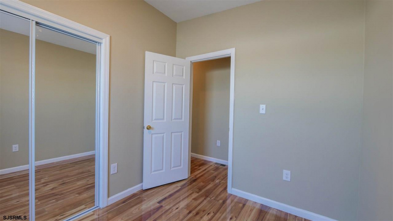 206 Arizona Ave, Atlantic City, New Jersey 08401, 3 Bedrooms Bedrooms, 6 Rooms Rooms,1 BathroomBathrooms,Residential,For Sale,Arizona Ave,540634