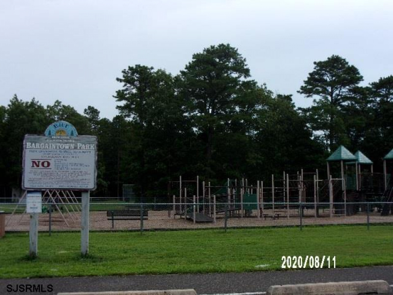 319 Delaware, Egg Harbor Township, New Jersey 08234, 3 Bedrooms Bedrooms, 6 Rooms Rooms,2 BathroomsBathrooms,Residential,For Sale,Delaware,540677