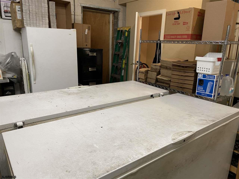 402 Zion, Egg Harbor Township, New Jersey 08234, ,1 BathroomBathrooms,Commercial/industrial,For Sale,Zion,540694