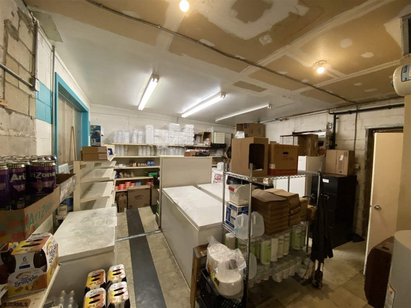 402 Zion, Egg Harbor Township, New Jersey 08234, ,1 BathroomBathrooms,Commercial/industrial,For Sale,Zion,540694