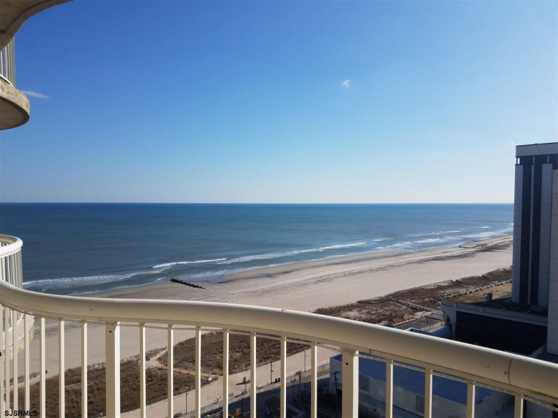 3101 Boardwalk, Atlantic City, New Jersey 08401, 1 Bedroom Bedrooms, 5 Rooms Rooms,1 BathroomBathrooms,Condominium,For Sale,Boardwalk,540705