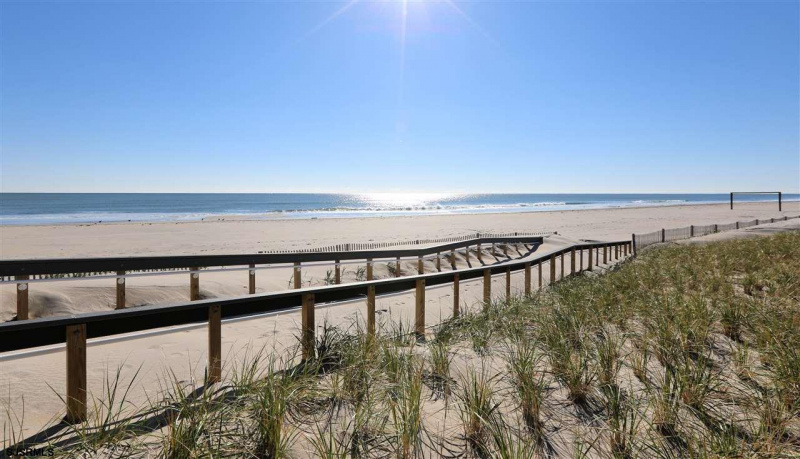 2700 Atlantic, Longport, New Jersey 08403, 2 Bedrooms Bedrooms, 5 Rooms Rooms,2 BathroomsBathrooms,Condominium,For Sale,Atlantic,540712