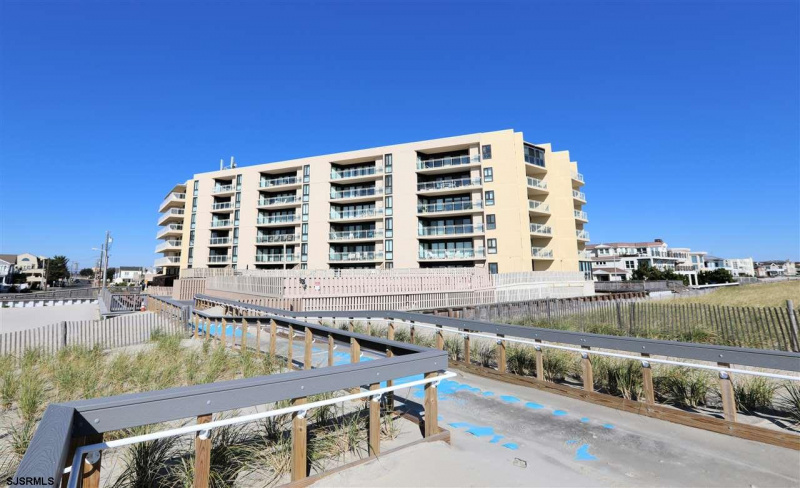2700 Atlantic, Longport, New Jersey 08403, 2 Bedrooms Bedrooms, 5 Rooms Rooms,2 BathroomsBathrooms,Condominium,For Sale,Atlantic,540712