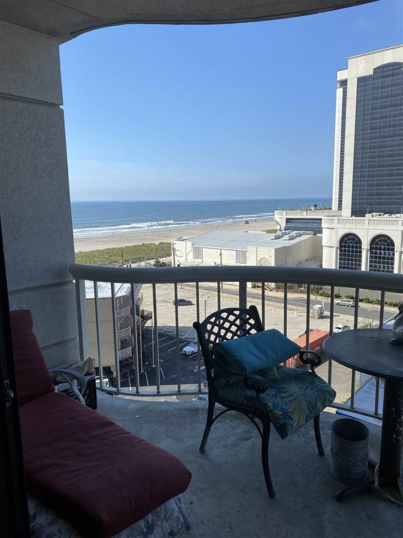 3101 BOARDWALK 815-2, Atlantic City, New Jersey 08401, 1 Bedroom Bedrooms, 5 Rooms Rooms,1 BathroomBathrooms,Condominium,For Sale,BOARDWALK 815-2,540715