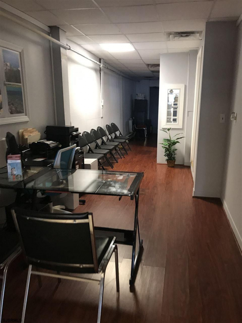 3825 Atlantic, Atlantic City, New Jersey 08401-6007, ,Commercial/industrial,For Sale,Atlantic,540720