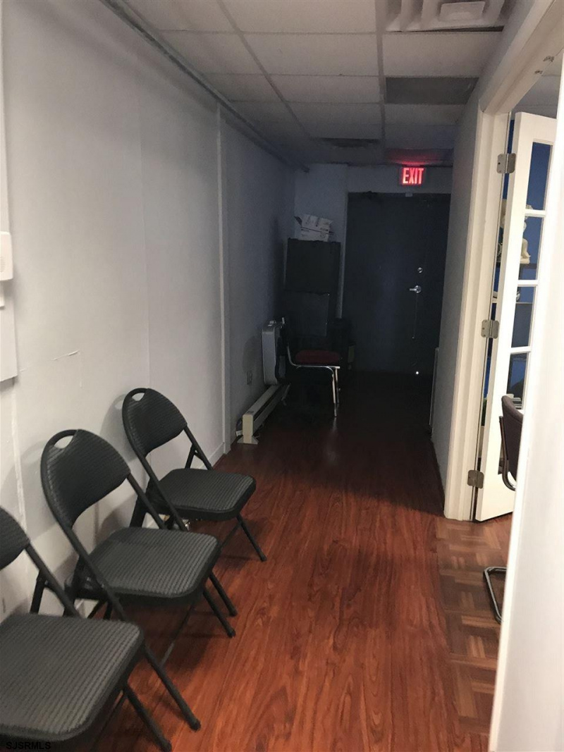 3825 Atlantic, Atlantic City, New Jersey 08401-6007, ,Commercial/industrial,For Sale,Atlantic,540720