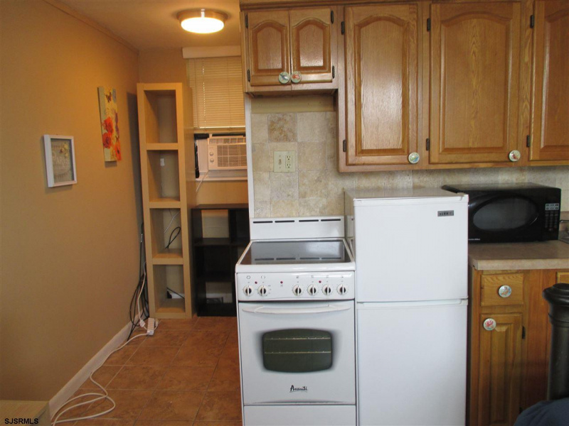 9609 Ventnor Avenue, Margate, New Jersey 08402, 1 Room Rooms,1 BathroomBathrooms,Condominium,For Sale,Ventnor Avenue,540738
