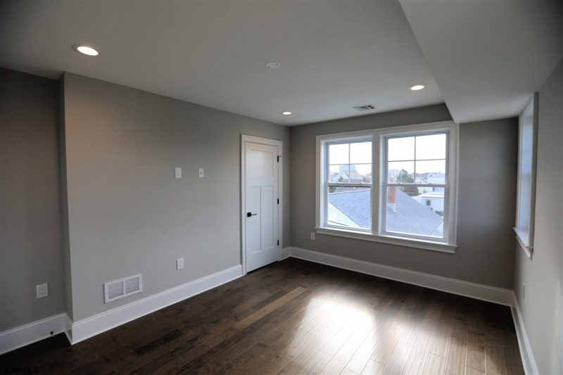 26 Jerome, Margate, New Jersey 08402, 5 Bedrooms Bedrooms, 9 Rooms Rooms,3 BathroomsBathrooms,Residential,For Sale,Jerome,540755