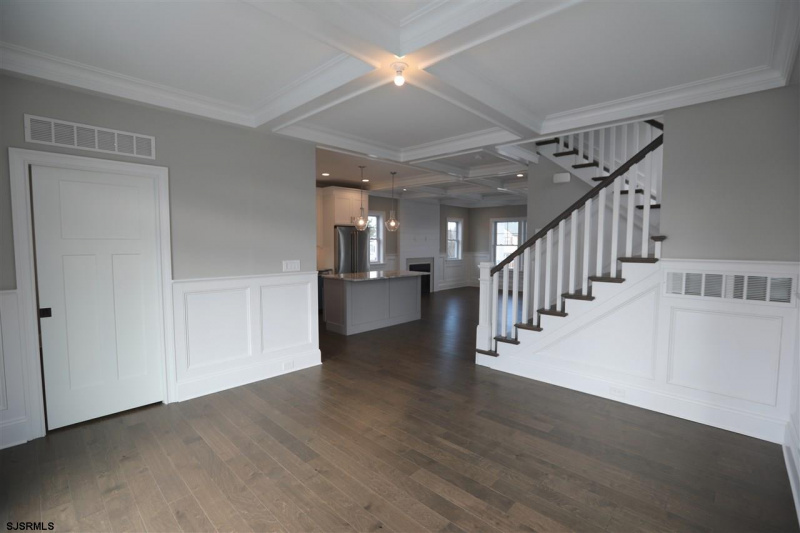 26 Jerome, Margate, New Jersey 08402, 5 Bedrooms Bedrooms, 9 Rooms Rooms,3 BathroomsBathrooms,Residential,For Sale,Jerome,540755