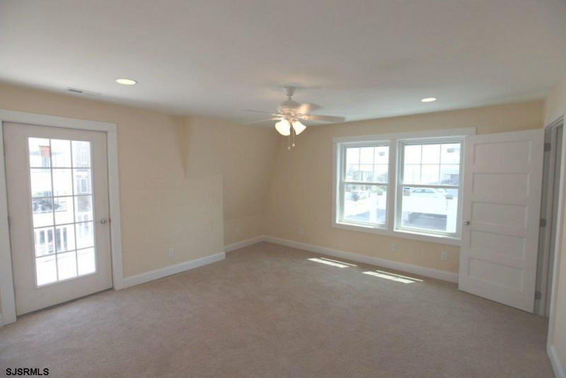 106 Frankfort, Ventnor, New Jersey 08406, 5 Bedrooms Bedrooms, 13 Rooms Rooms,4 BathroomsBathrooms,Residential,For Sale,Frankfort,540759