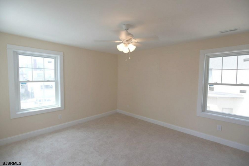 106 Frankfort, Ventnor, New Jersey 08406, 5 Bedrooms Bedrooms, 13 Rooms Rooms,4 BathroomsBathrooms,Residential,For Sale,Frankfort,540759