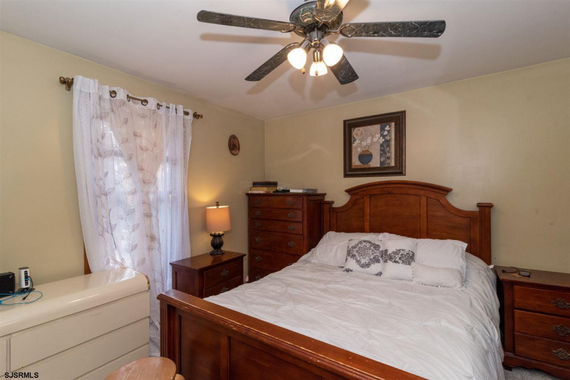 491 Fir Ave, Galloway Township, New Jersey 08205, 3 Bedrooms Bedrooms, 5 Rooms Rooms,2 BathroomsBathrooms,Residential,For Sale,Fir Ave,540798