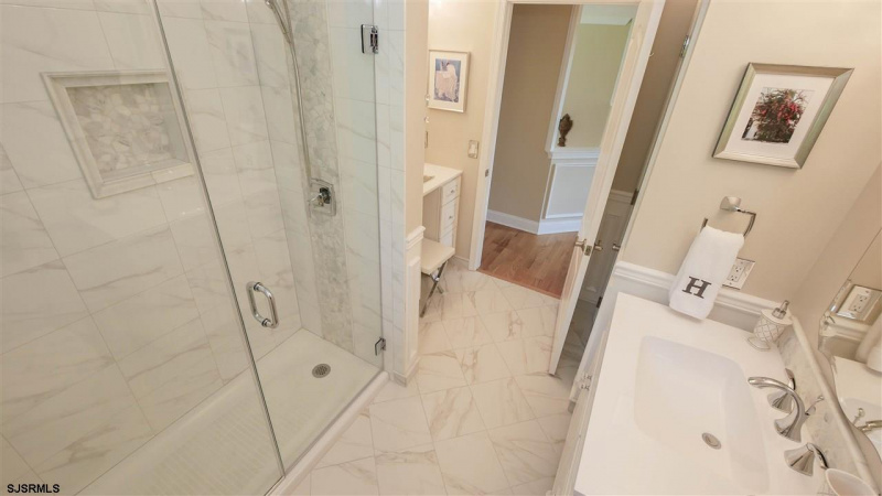 617 Park, Galloway Township, New Jersey 08205, 5 Bedrooms Bedrooms, 9 Rooms Rooms,4 BathroomsBathrooms,Residential,For Sale,Park,540802