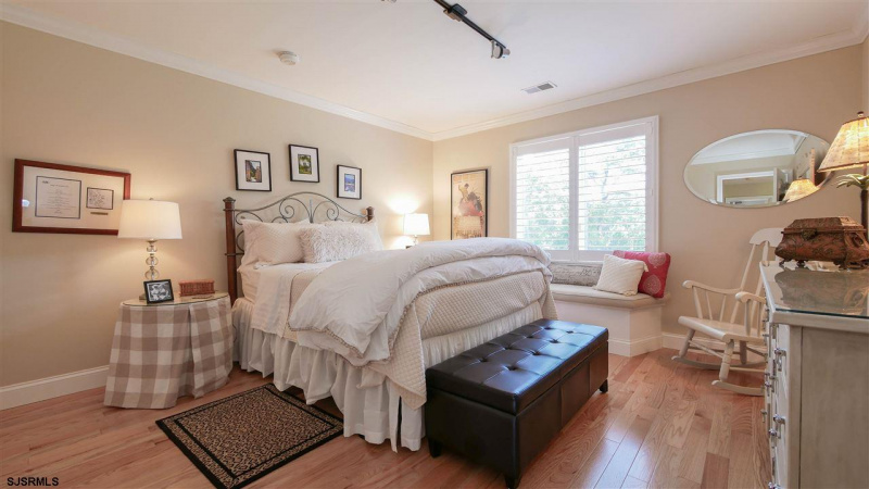 617 Park, Galloway Township, New Jersey 08205, 5 Bedrooms Bedrooms, 9 Rooms Rooms,4 BathroomsBathrooms,Residential,For Sale,Park,540802