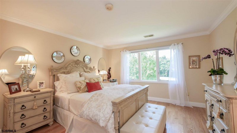 617 Park, Galloway Township, New Jersey 08205, 5 Bedrooms Bedrooms, 9 Rooms Rooms,4 BathroomsBathrooms,Residential,For Sale,Park,540802