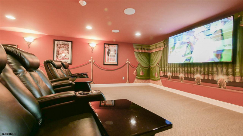 617 Park, Galloway Township, New Jersey 08205, 5 Bedrooms Bedrooms, 9 Rooms Rooms,4 BathroomsBathrooms,Residential,For Sale,Park,540802