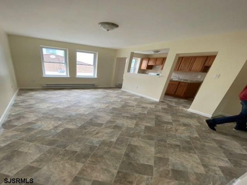 33 North Carolina, New Jersey 08401, 1 Bedroom Bedrooms, 3 Rooms Rooms,1 BathroomBathrooms,Rental non-commercial,For Sale,North Carolina,540865